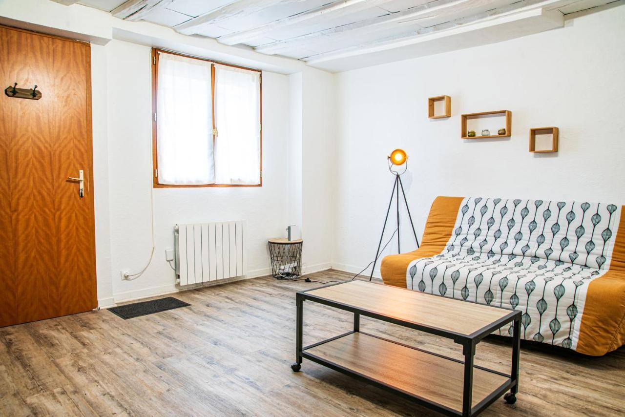 Joli Studio Plein Centre Chateauroux Bagian luar foto