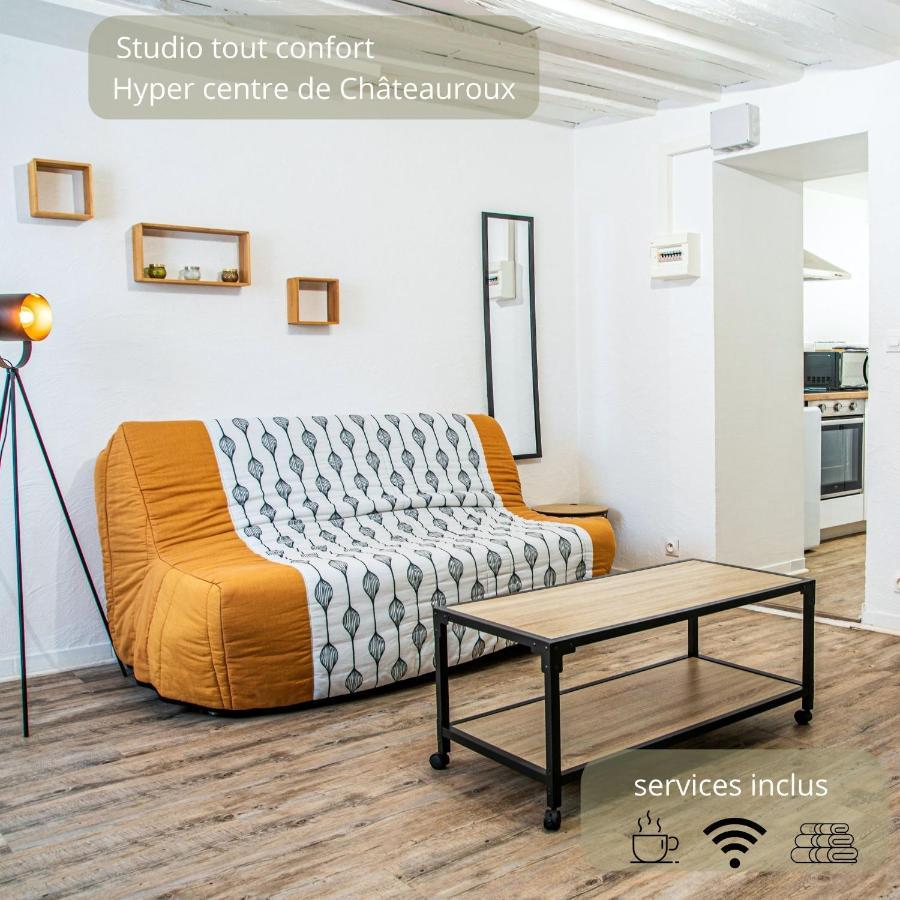 Joli Studio Plein Centre Chateauroux Bagian luar foto